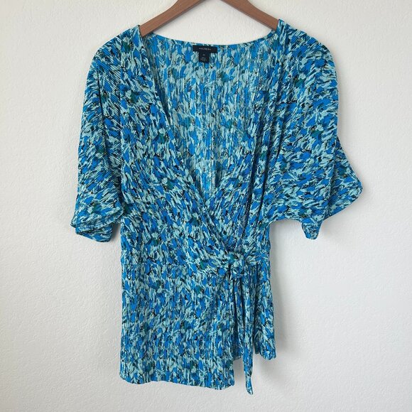 Halogen Top Womens Medium Aqua Blue Floral Print Ribbed Faux Wrap Blouse M - Picture 1 of 7